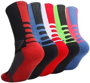 Xianghui Running Breathable Compression Custom Logo Terry Sport Crew Socks for Men - Image 1