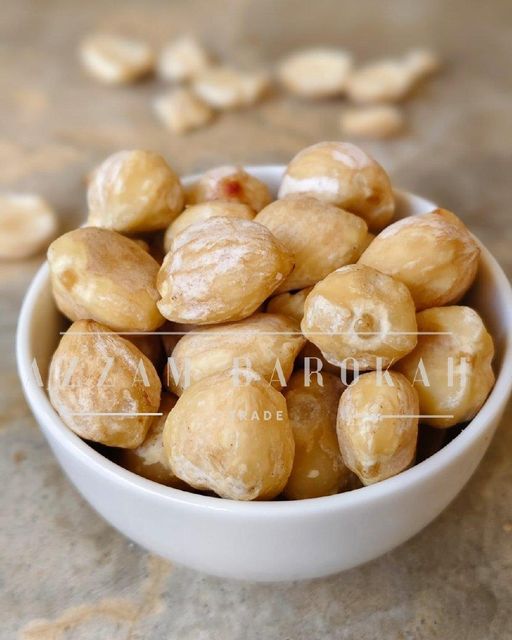 Candlenut Premium Grade Type FOB Size 15-20 mm Grade A Premium Max. Moisture (%) 6 Shape Whole candlenut Packaging Sealed vacum - Image 3