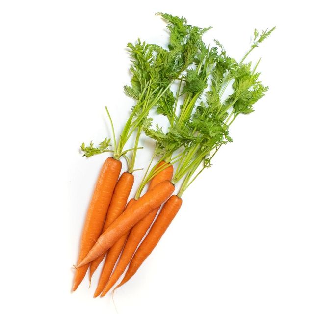 Natural farm fresh carrots sweet crunchy nutritious vegetable carefully selected for export market worldwide - Image 2