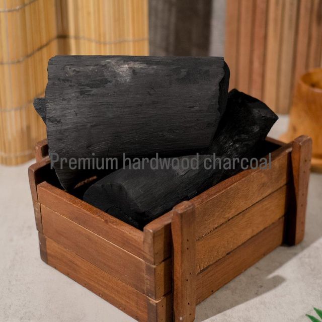 Natural hardwood charcoal - Image 2