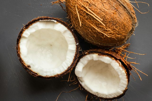 Semi Husk Coconuts Purity High Size 500G To 800G Packaging PP Bags Taste Natural Taste Appearance Semi Husked Shelf Life Long Shelf Life - Image 4