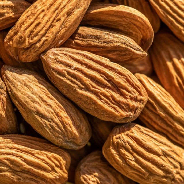High Grade Natural Almonds With Rich Flavor And Fresh Almonds Offered For Bulk Purchase And Export - Image 4