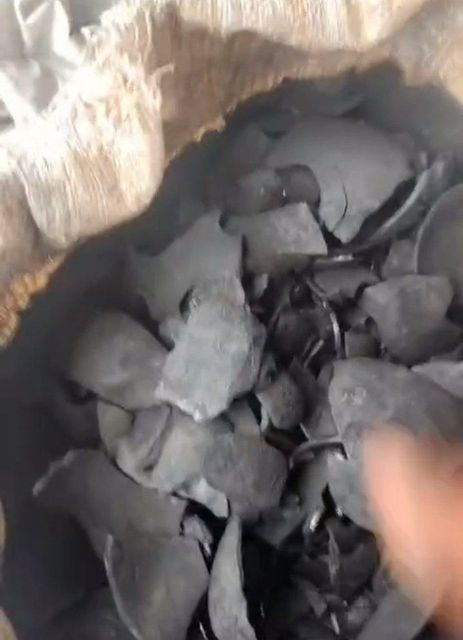 Cocount Shell Charcoal - Image 1