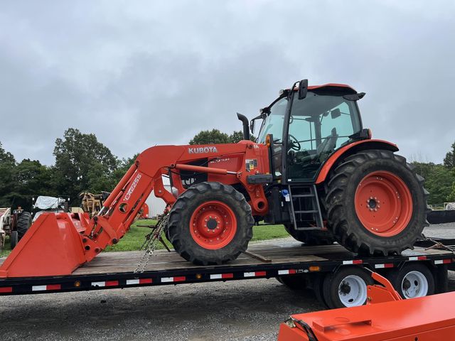 Kubota M6-131 50HP Diesel 4WD Gear Drive Mini Farm Tractor Agricultural Loader Low Noise 2 Year Warranty Red Equipment - Image 5