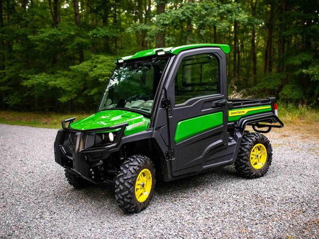 Premium GATOR XUV 835R Utility Vehicle Bulk Supply High Quality Off Road Equipment Export Grade - Image 3