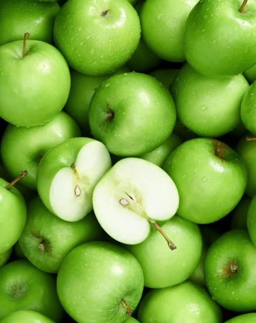 Quality Golden Delicious apples available - Image 5