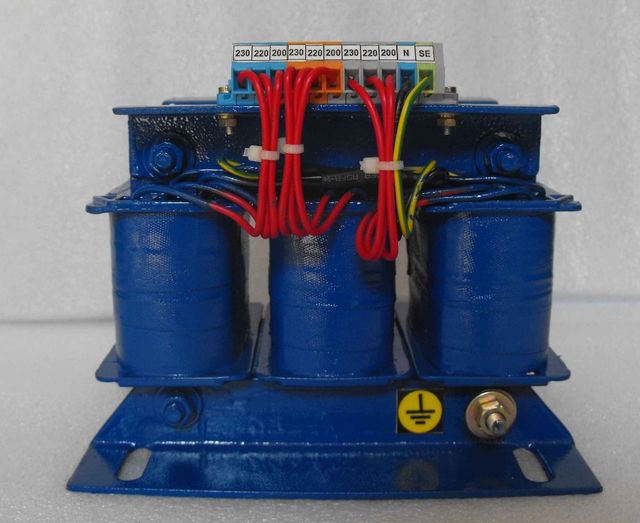 Potential Transformer Design Compact Design Efficiency Efficient Performance Overload Capacity Overload Capacity Functional Life Long Functional - Image 2