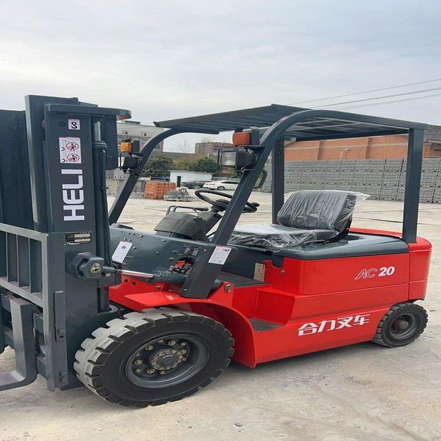 Second Hand diesel Forklift Truck Japanese Engine 2.5 Ton diesel Forklift Cheap Powerful Used Forklift diesel for toyota - Image 4