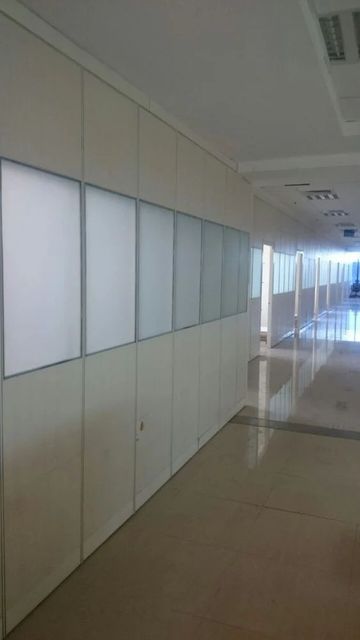 Modular Office Partition Material Aluminum Panel Thickness 60 mm Usage/Application Office Application Area Interior Partition Type Full - Image 4