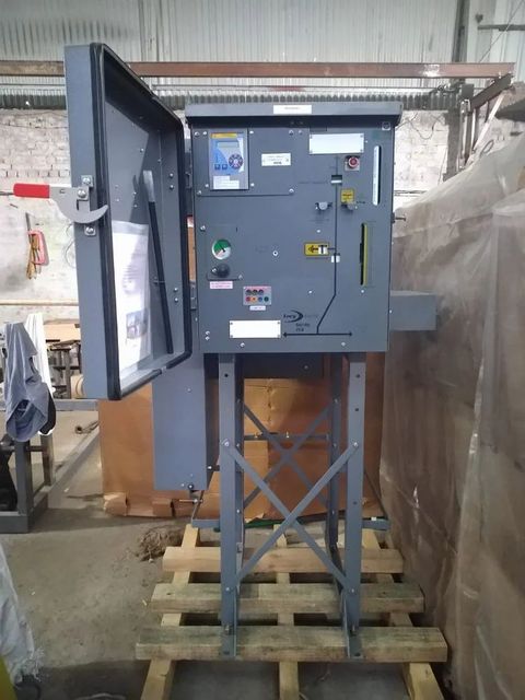 Ring Main Unit Control Panel Color Grey Material MS Voltage 440V Frequency 50 Hz Phase Three Phase Finishing Paint - Image 1