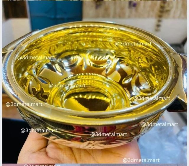 Round Polished Brass Urli Shape round Design round Color GOLDEN Capacity 700ml Finish Polished Brand 3dmetalmart Material Brass, - Image 9