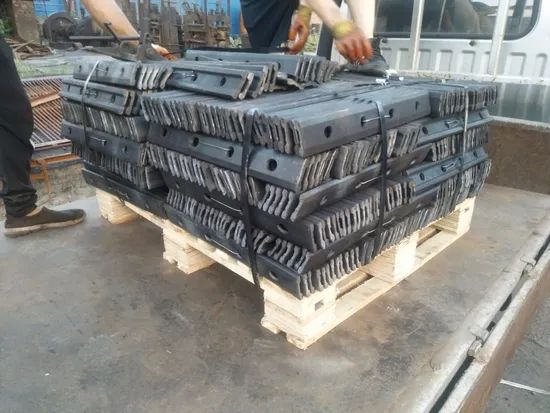 UIC54 Fishplate BS China 73021000 500kton/Year MOQ100 15D Trademark BS Origin China Model NO. UIC54 HS Code 73021000 Production Capacity 500000ton/Year - Image 5
