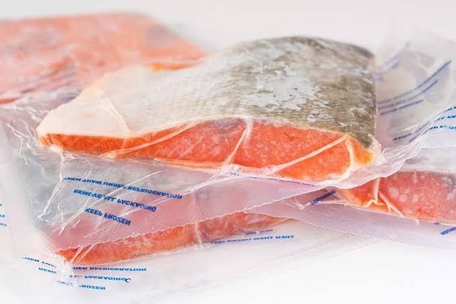 Frozen Salmon Fish Color Red Size 3.5/4.5oz Processing Frozen Form Skin-on Boneless Place of Origin THAILAND Shelf Life - Image 2