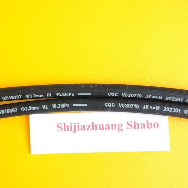 SAE J1401 3.2*10.5mm 1/8" Rubber Hydrauic Oil Brake Hose for Auto Cars Brake System - Image 3