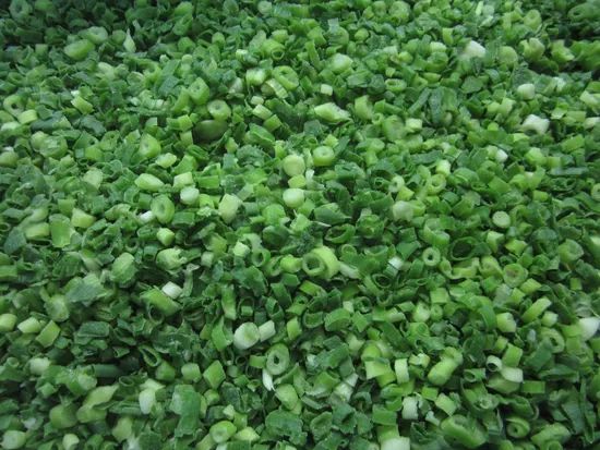Sinocharm Brc Grade a IQF Spring Onion Frozen Spring Onion Style Whole Origin China Processing IQF HS Code 0710229000 Storage Temperature - Image 1