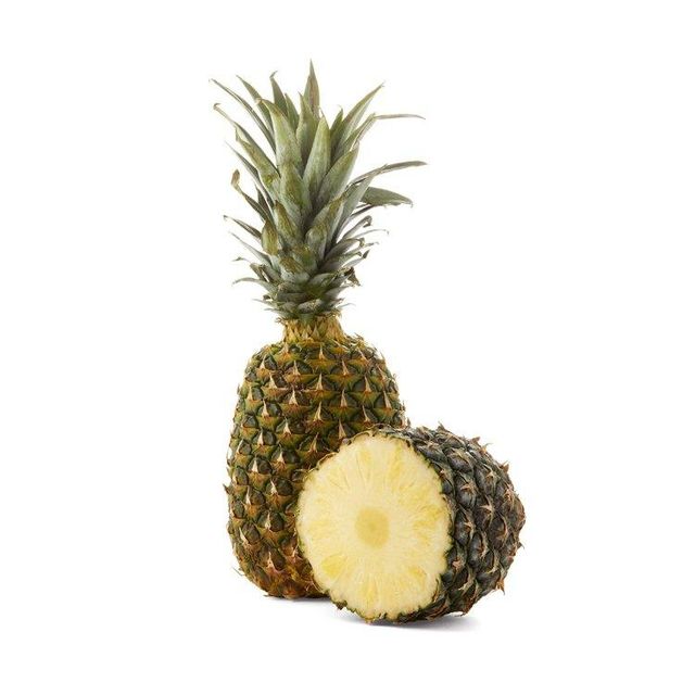 Low price Fresh Pineapples with sweet flavor and vibrant color for global markets - Image 1