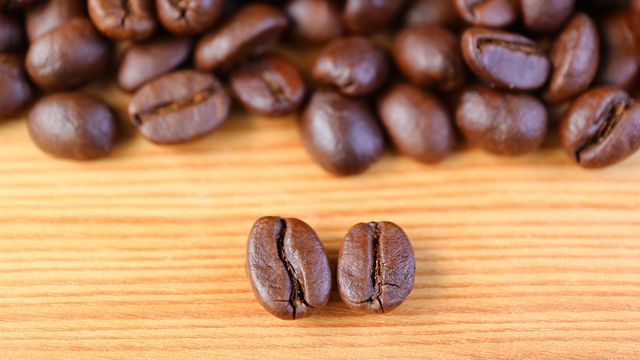 Hot Selling Premium Quality Organic Blended Arabica Robusta Coffee Green Roasted Brazil Beans Direct Wholesale Bulk Packed - Image 5