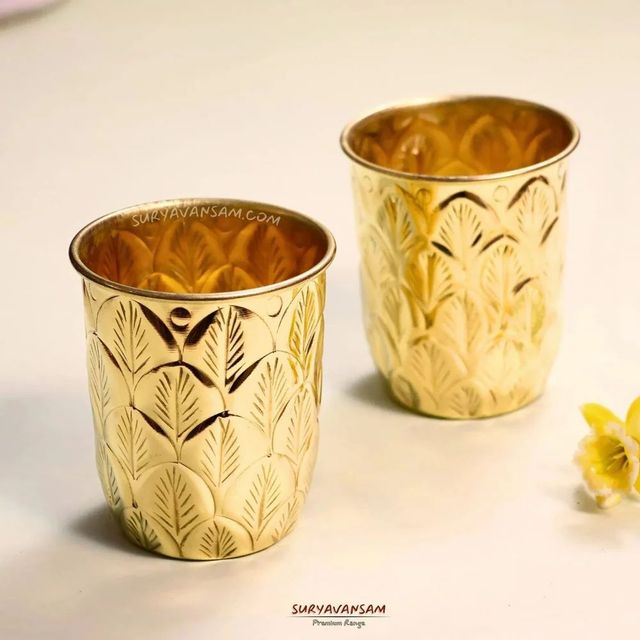 Handmade Pure Brass Glass Weight 80 Gm Capacity 200 Ml Design Versatile Material Pure Brass Durability Built To Last Color Natural Brass - Image 1