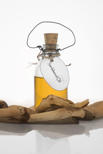 Sandalwood Oil - Image 1