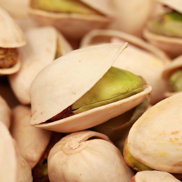 Roasted Salted Pistachio Nuts Premium Pistachio Nuts With Perfectly Roasted Taste And Crunch For Bulk Buyers - Image 4
