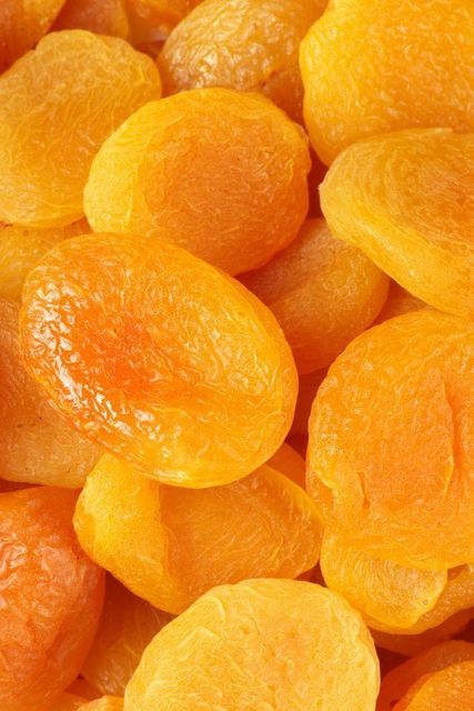 Dried Apricots Defects ≤ 2% Defect Rate ≤ 2% Origin South Africa Foreign Matter ≤ 0.5% Moisture Content 18–24% Product Origin South Africa - Image 1