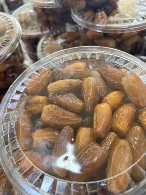 Pitted deglet noor dates - Image 1