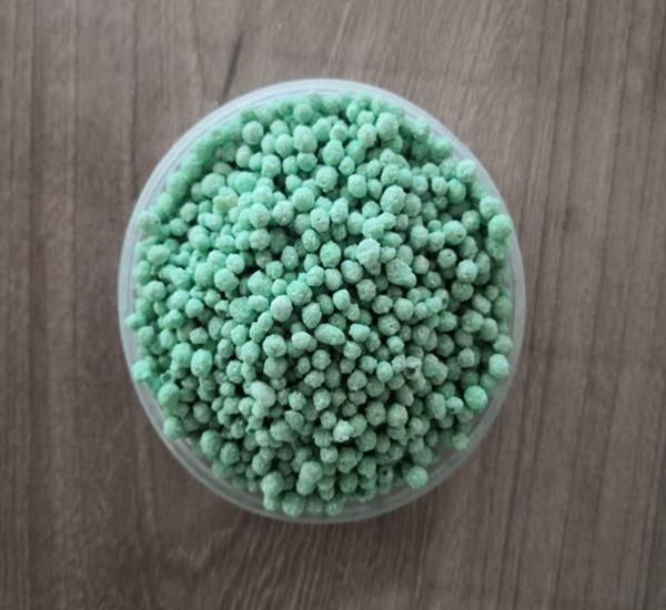 Wholesale Fertilizer NPK 10-52-10 20-20-20 Water Soluble Fertilizer for Plants Growth Agriculture Farm Use Export Quality GradeA - Image 3