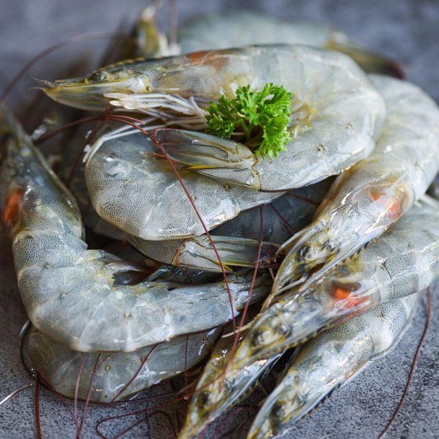 Farm Fresh Frozen Whole Vannamei Shrimp Premium Quality Seafood Ready For Retail Distribution Food Service - Image 4