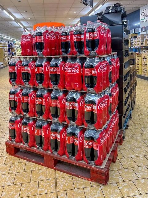 Coca Cola Classic 500ml PET Bottles In 12 Pack Cases For Convenience Stores And Retail Wholesale Distribution Networks - Image 4