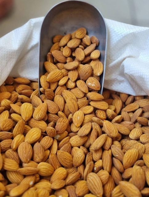 wholesale Almond Nuts | Sweet California Almonds - Image 3