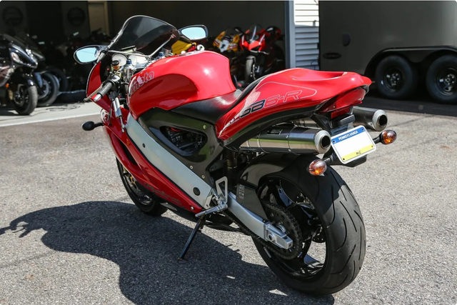 1,100-MILE 1998 BIMOTA SB6-R - Image 3
