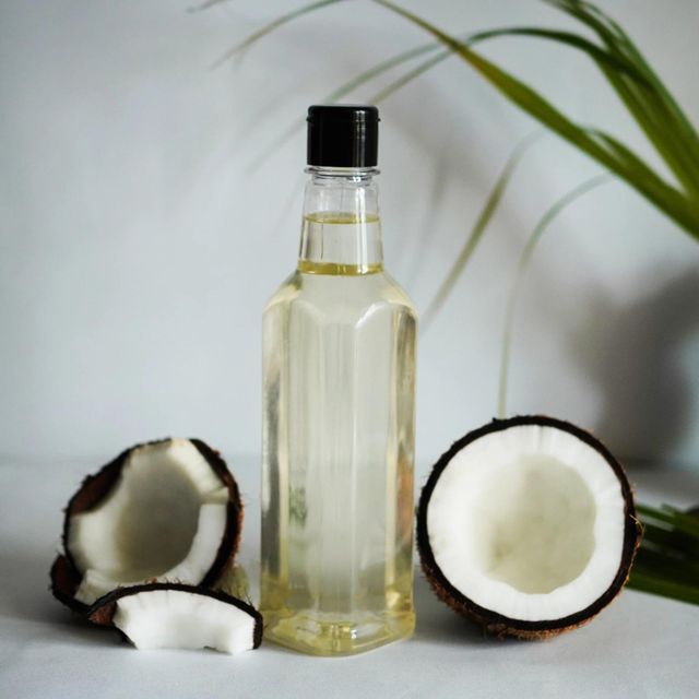 Pure Natural Coconut Oil Large Volume Wholesale Virgin and RBD Refined Coconut Oil for Food Processing Cosmetics and Private Label - Image 3