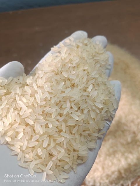 IR 64 PARBOILED RICE Packaging PP BAG Place of Origin INDIA Color Golden Or Yellow Moisture Content 14% Max Variety Ir64, Long Grain - Image 2