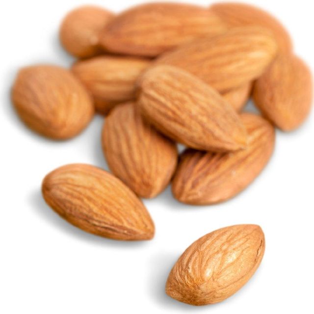 Natural Blanched Almond Nuts Processed Kernel Using Advanced Packing Methods For International Importer - Image 3