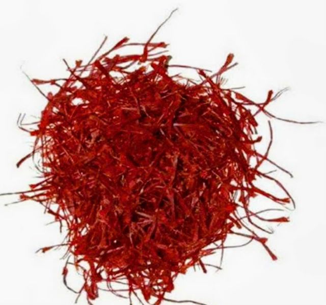 Red Chillies - Image 2