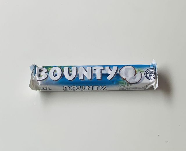 Original Bounty 57g Creamy Coconut Filled Chocolate Bar Excellent Quality Wholesale Price Supply - Image 4