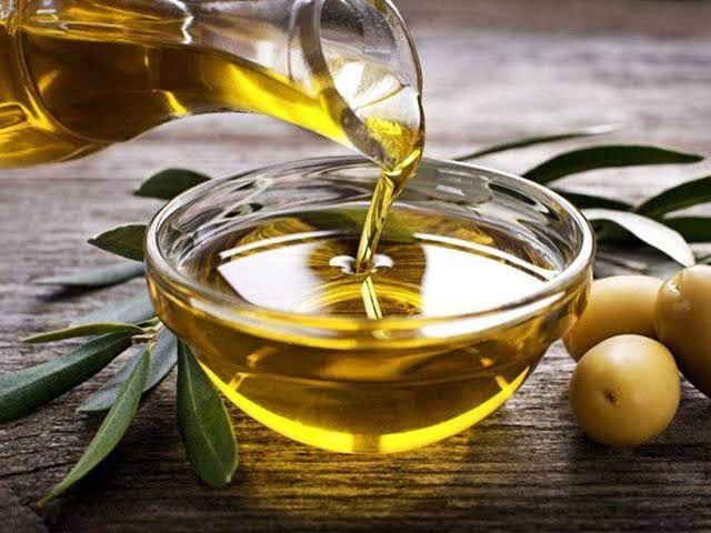 High Quality Refined Organic Olive Oil with Fruity Flavor Light Green Color 5L Vacuum Pack for Cooking Food Processing - Image 4