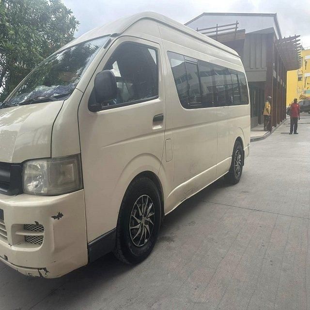 Premium Toyota Hiace Fairly Used Excellent Condition No Accident History 100% Clean Record Best Budget Price - Image 3