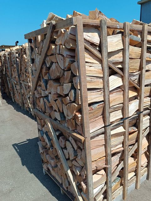 Kiln dried firewood 25cm & 33cm - Image 3