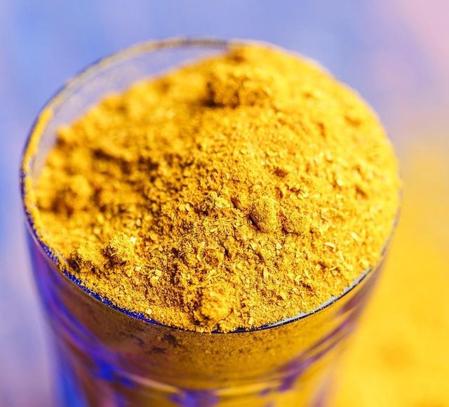 Organic Turmeric Powder Form Powdered Ash Content Low Color Vivid Golden Flavor Warm, Earthy Moisture Content ≤10% Packaging 25kg or 50kg - Image 2