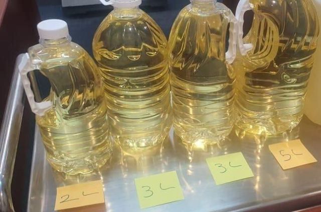 Sunflower oil, Sunflower Oil cheapest price, Sunflower Oil 5 ltr price, Refined sunflower Oil for sale, Sunflower oil for sale online, Sunflower Oil suppliers,Refined sunflower oil near me, Crude Sunflower Oil,Sunflower Oil in bulk, Refined Sunflower oil for sale,sunflower oil wholesale price,Sunflower oil wholesale usaSunflower oil manufacturers in Europe, - Image 1