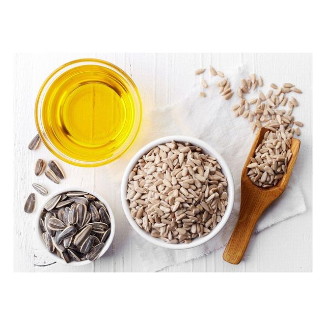pure sunflower oil for frying grilling and baking healthy edible oil with natural antioxidants and vitamins ideal for balanced diet cooking and meal preparation - Image 4