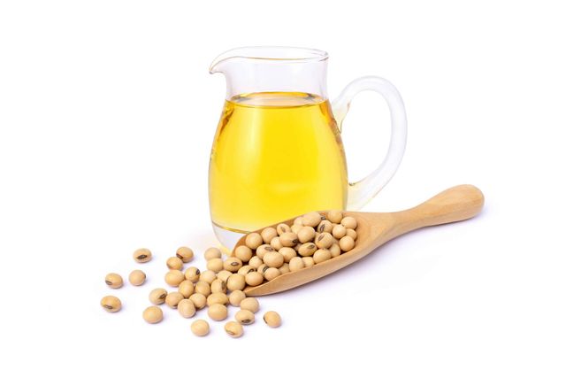 Wholesale supplier of Premium Organic Soybean Oil available in bulk - Image 2