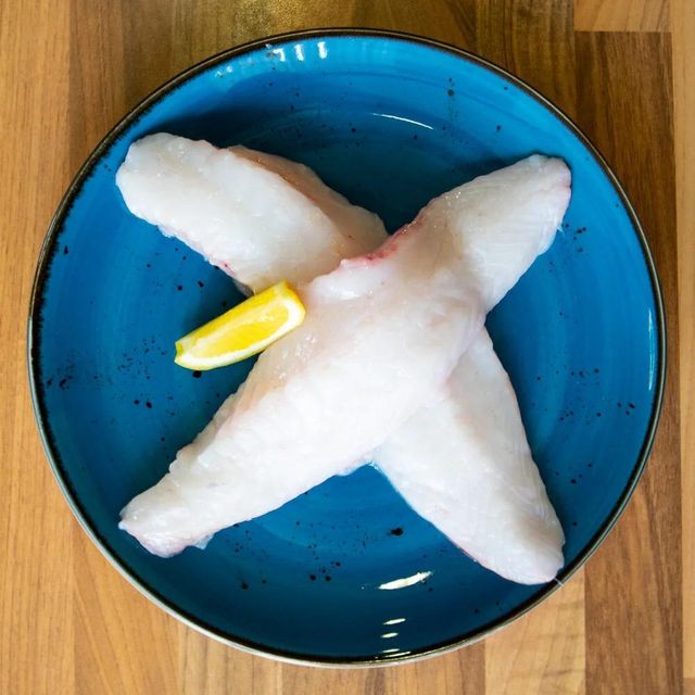 IQF Frozen Monkfish Tail Premium White Fish Lobster Taste Seafood for Restaurant and Catering - Image 3