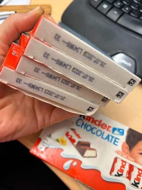 Kinder Chocolate, CASE, 8 Count (Pack of 10) - Image 2