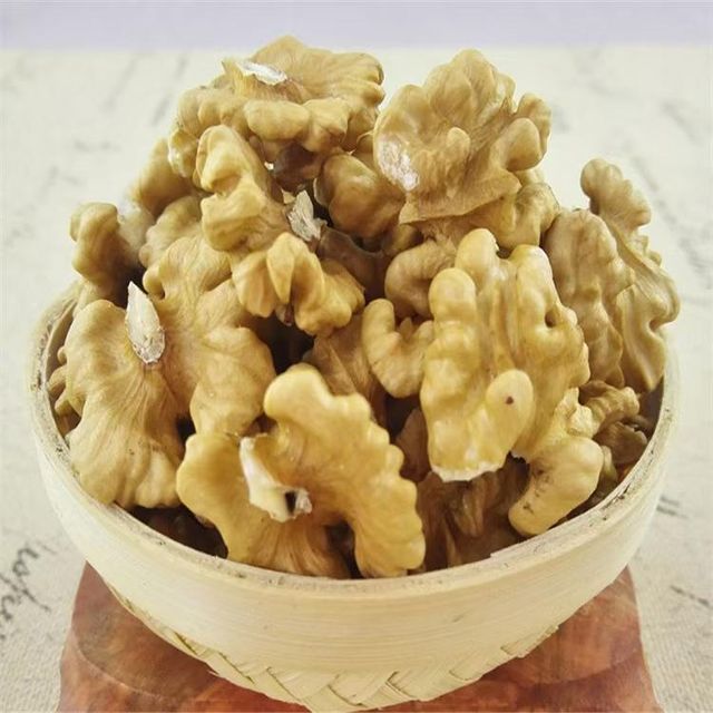 Organic Walnuts Raw Shelled Available for Wholesale - Image 4
