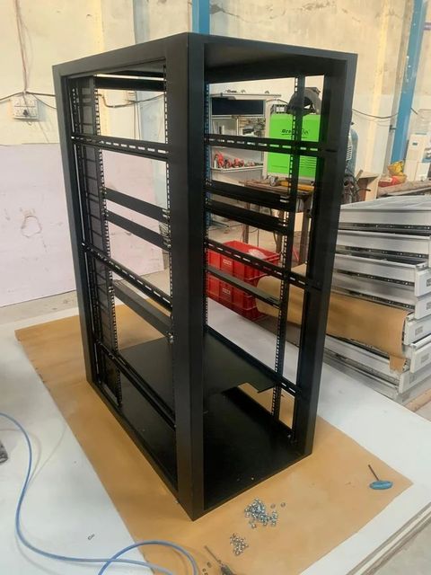 Standard Rack Dimensions 32u Networking Server Rack Size 32u Shape Rectangular Material Mild Steel ...