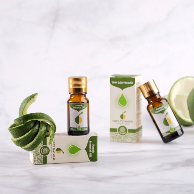 Pomelo essential oil  Place of Origin Vietnam Packaging 10ml, 20ml, 50ml glass bottles, 5-10l - Image 2