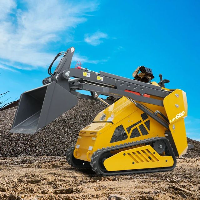 Mini Skid Steer Loader Compact Utility Machine With Hydraulic Attachments For Landscaping Construction - Image 4