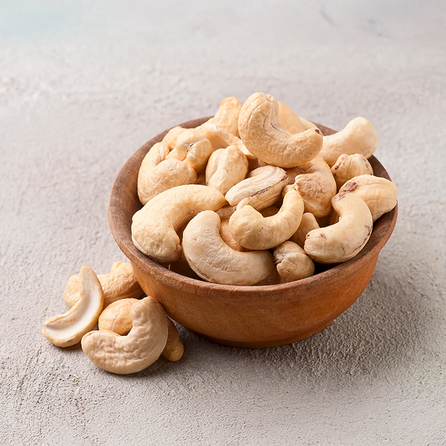 Ready to Ship in Bulk High Standard Organic a Grade Premium Quality Dried Cashew Nuts Ready to Eat - Image 1